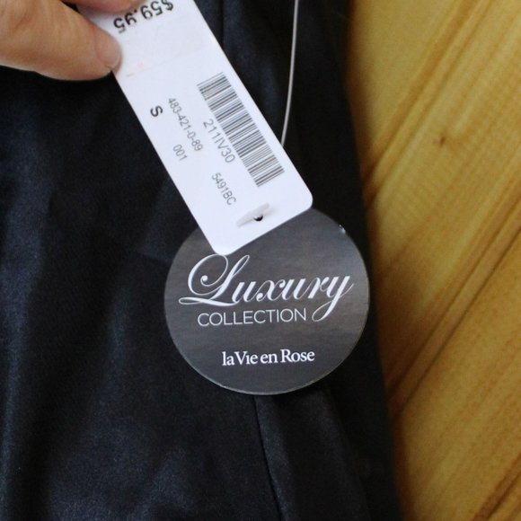 La Vie en Rose Black Satin Nightie Lace Metallic Gold Small New with Tags SW15 - Picture 5 of 10